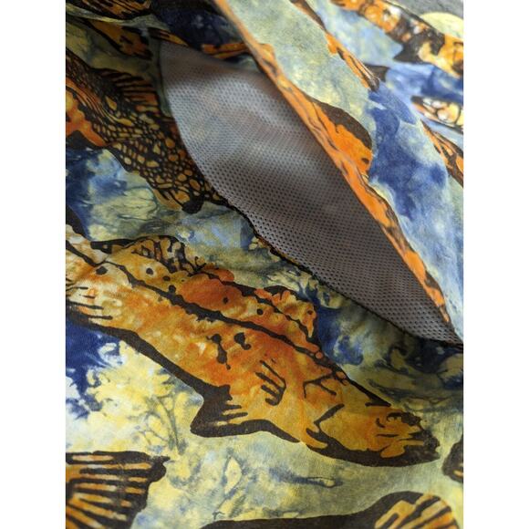 The Days Catch Men's Fishing Shirt Short Sleeve Vented Fish Print All Over Sz M - Picture 7 of 9